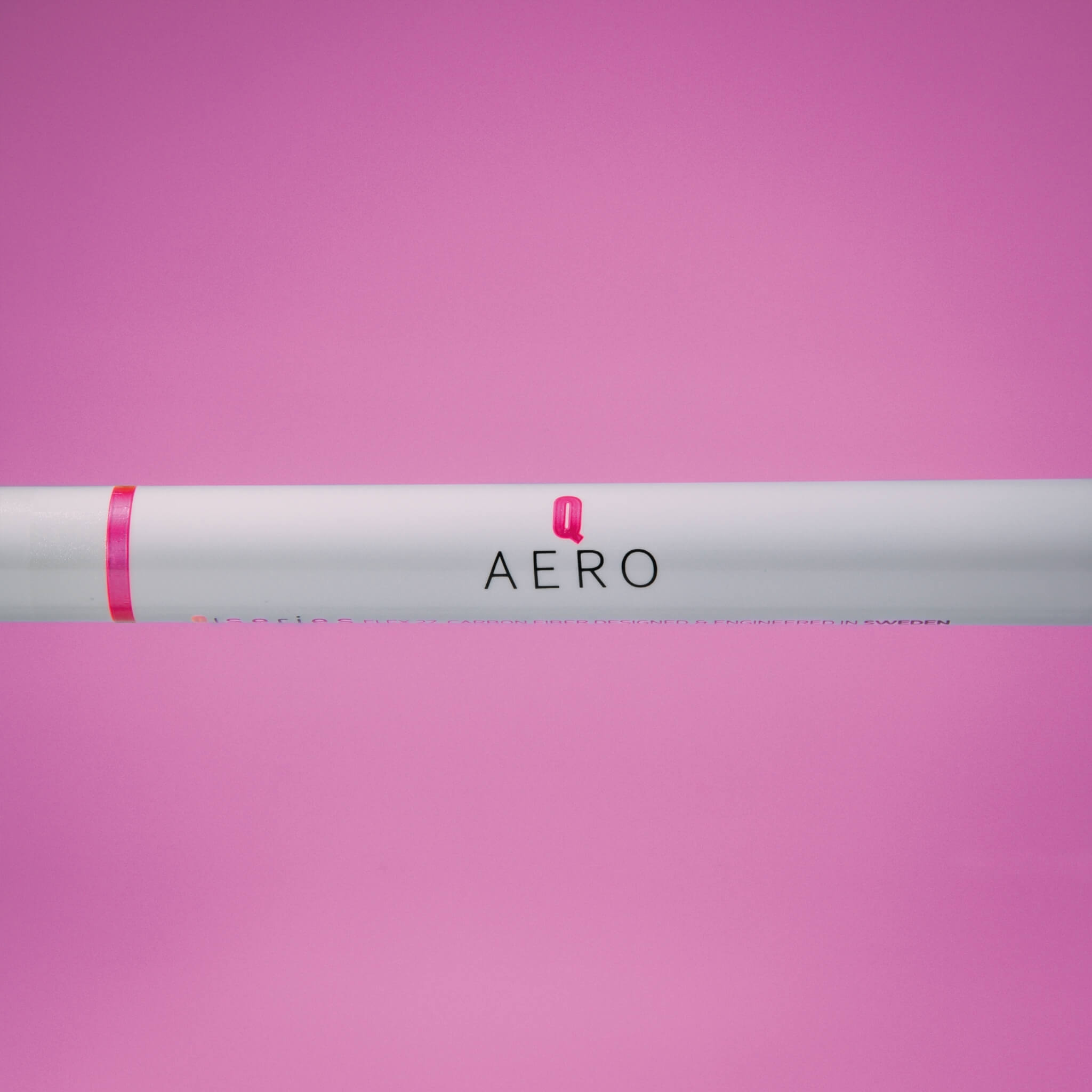 Salming Innebandyskaft Q-Series Aero 29 White/Magenta-Innebandy24