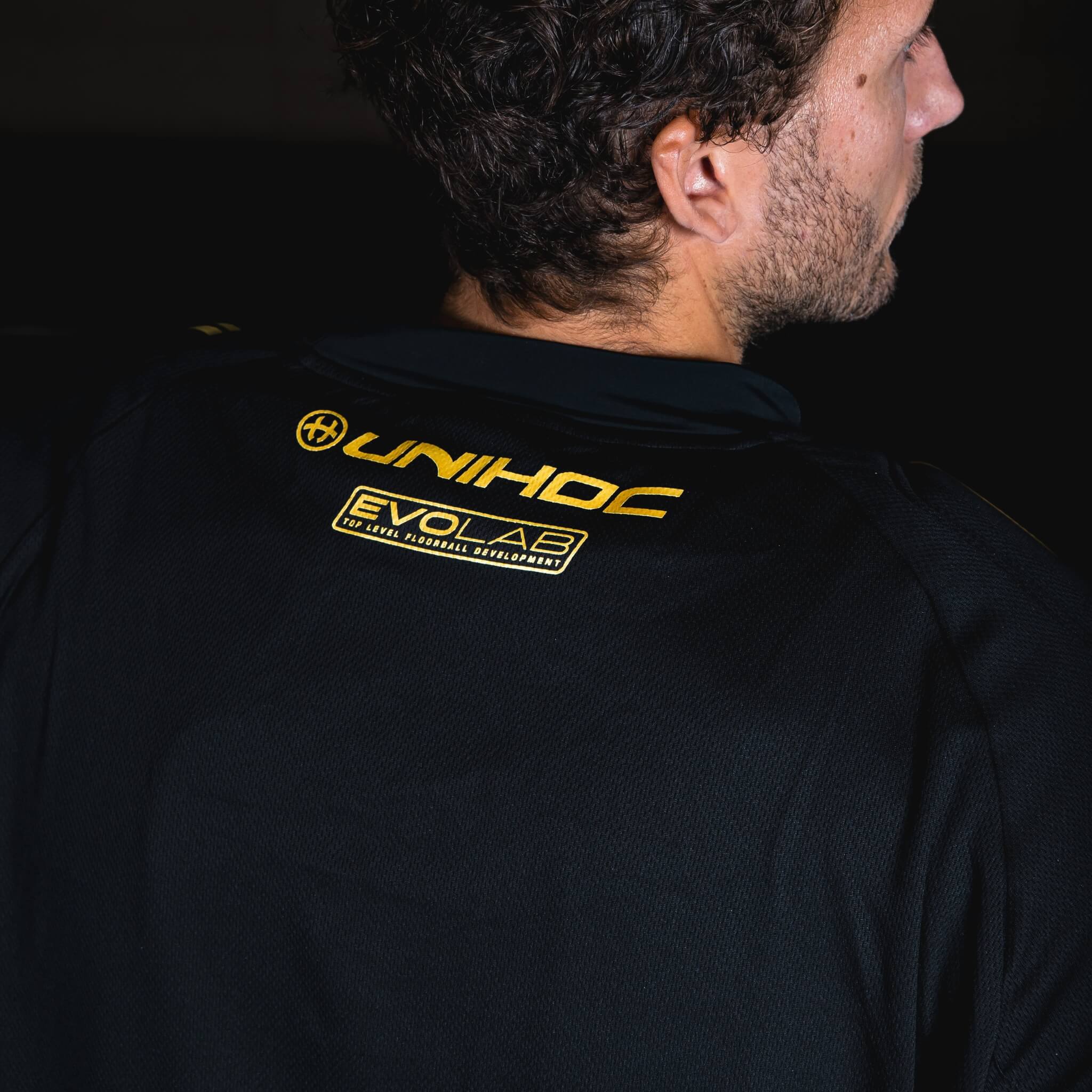 Unihoc Målvaktströja ALPHA Evolab Black/Gold-Innebandy24