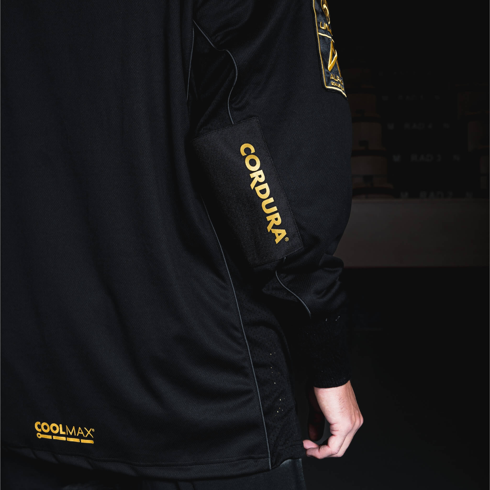 Unihoc Målvaktströja ALPHA Evolab Black/Gold-Innebandy24
