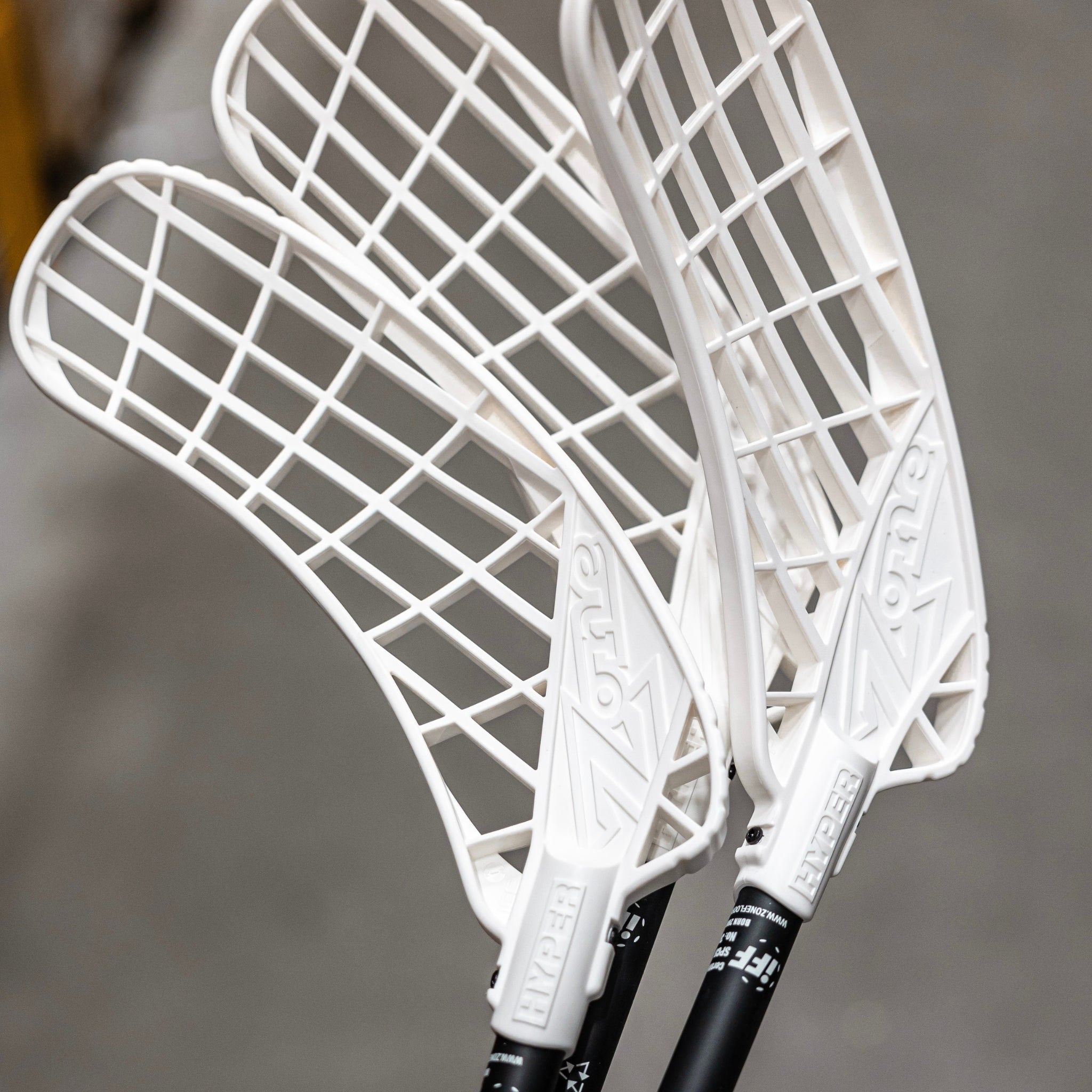 Zone Innebandyklubba HYPER Composite 27 Black/White-Innebandy24